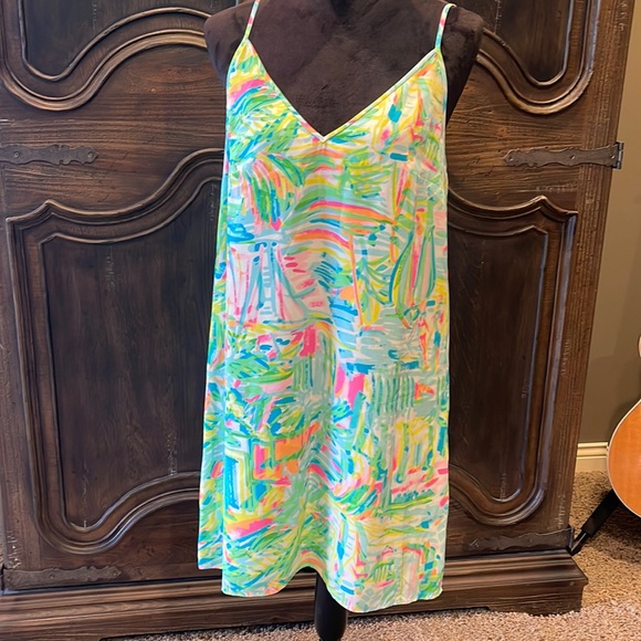Lilly Pulitzer Dresses & Skirts - Lilly Pulitzer Medium silk lined dress
